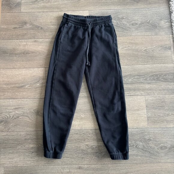 Aritzia TNA Cozy AF Perfect Sweatpant - Picture 6 of 12